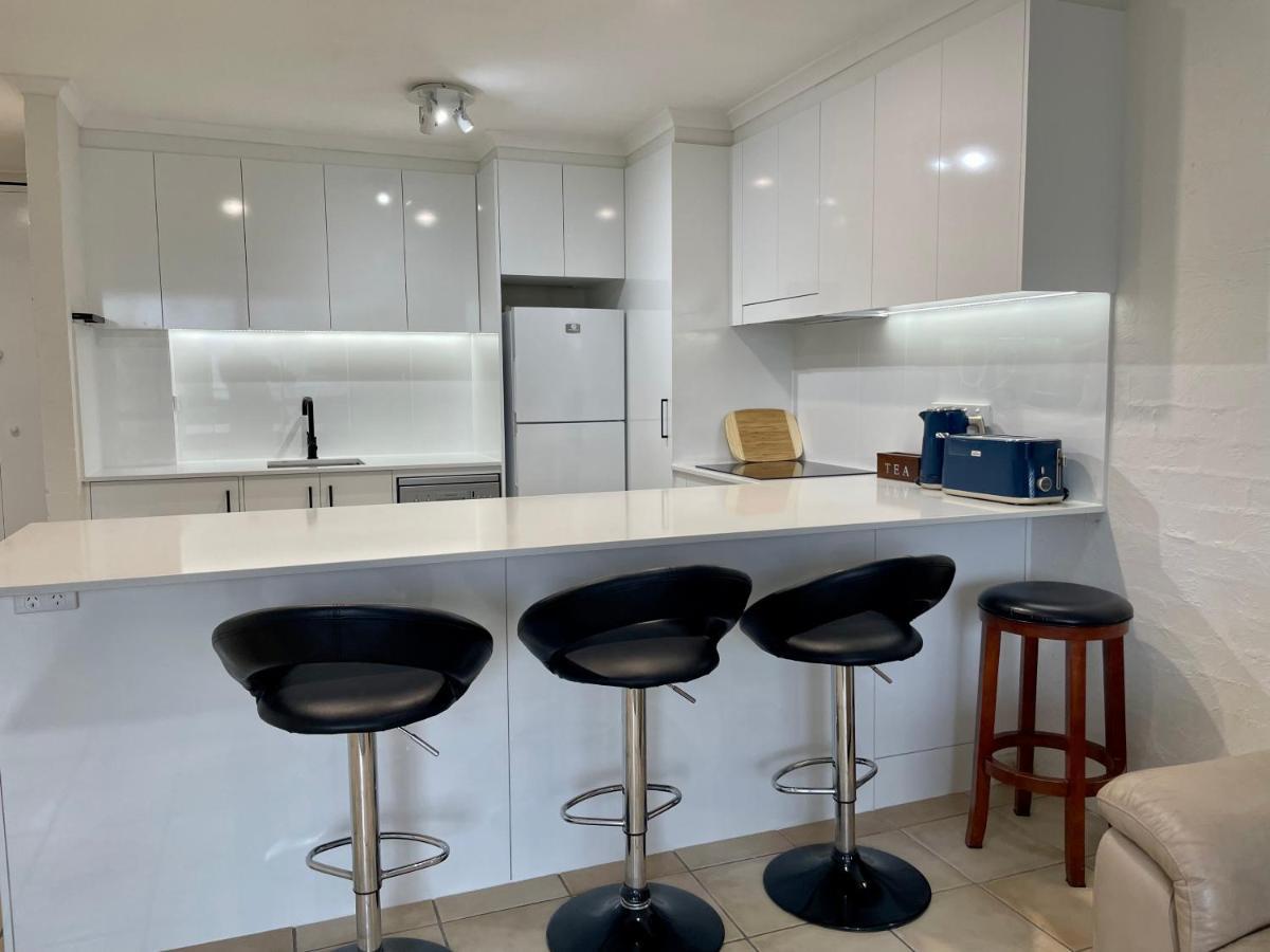 Burleigh Palms Holiday Apartments Gold Coast Exterior foto